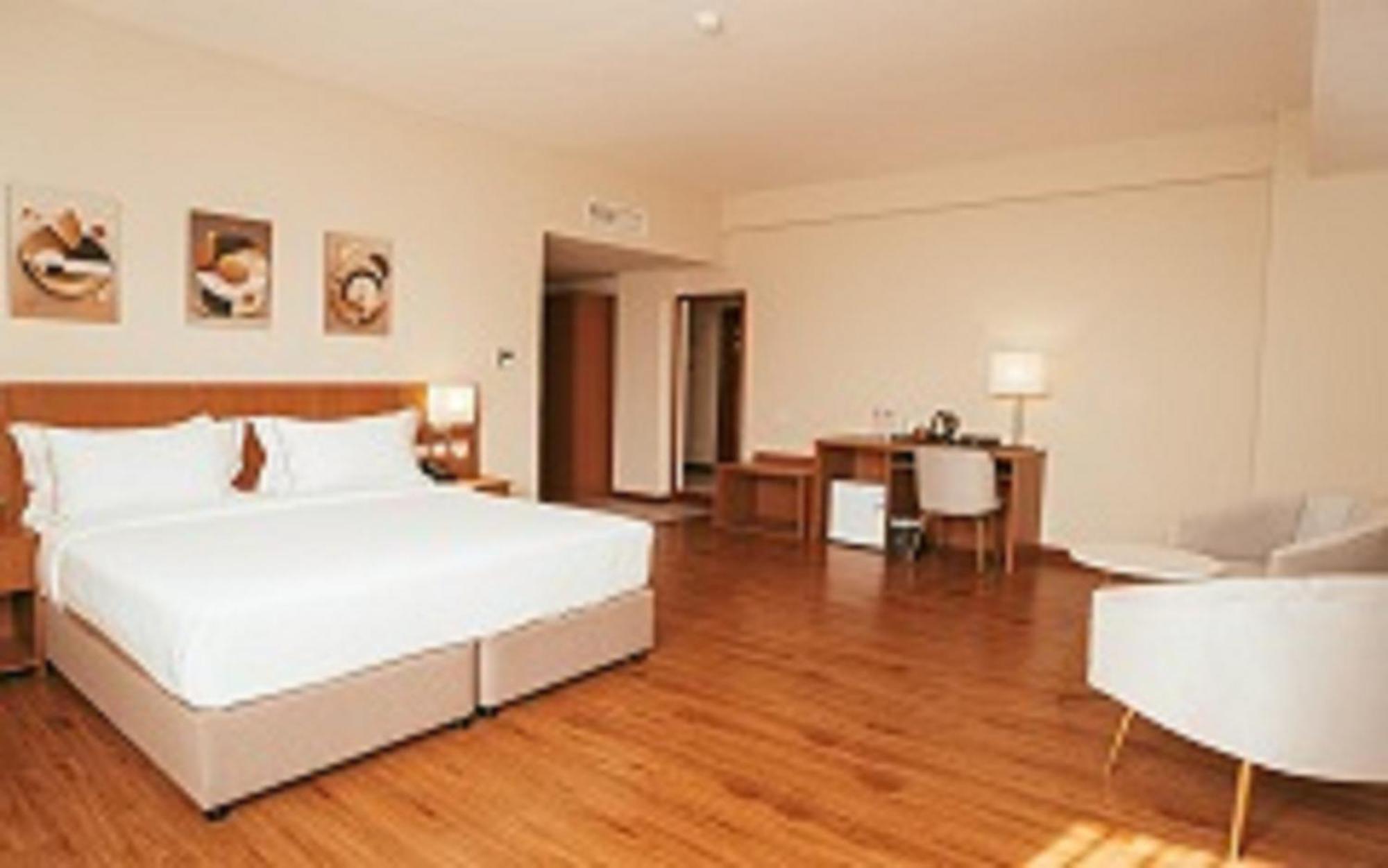 Aya Addis Hotel Exterior photo